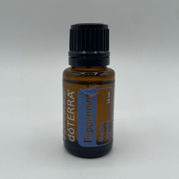 doTERRA Peppermint Essential Oil - Picture 1 of 2